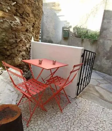 - Apartment Brando